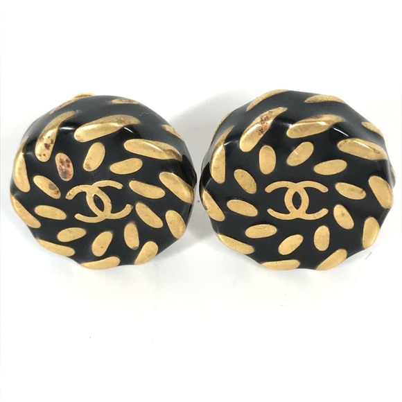 CHANEL Vintage Gold Earrings